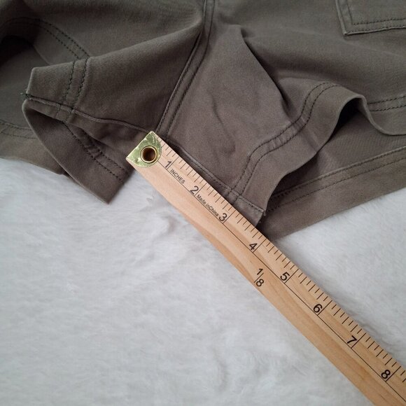 Hollister Ultra High Rise Mom Shorts 3 Sz 15 W 32 Cargo Stretchy Outdoor Neutral - Picture 12 of 14